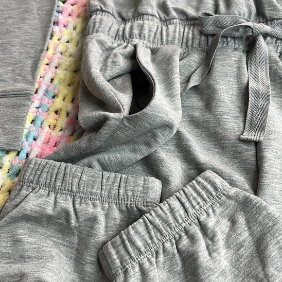 NWT Splendid x Cella Jane Supersoft Surplice Jumpsuit Gray Size Small - Picture 8 of 16